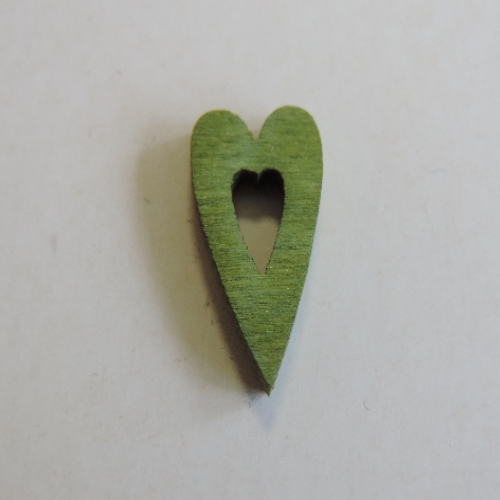 Coração de Madeira Verde 2 Cm. (Blister c/ 12 un.)